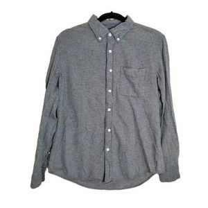 American Eagle long sleeve button down shirt M
